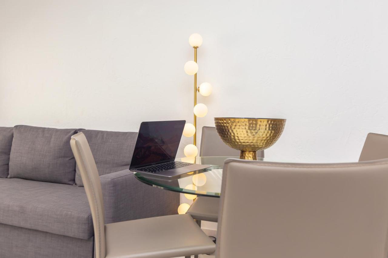 מיאמי Two Bedroom Apartment - With Parking & Balcony - Heart Of Wynwood מראה חיצוני תמונה