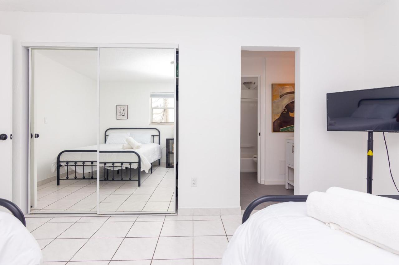 מיאמי Two Bedroom Apartment - With Parking & Balcony - Heart Of Wynwood מראה חיצוני תמונה