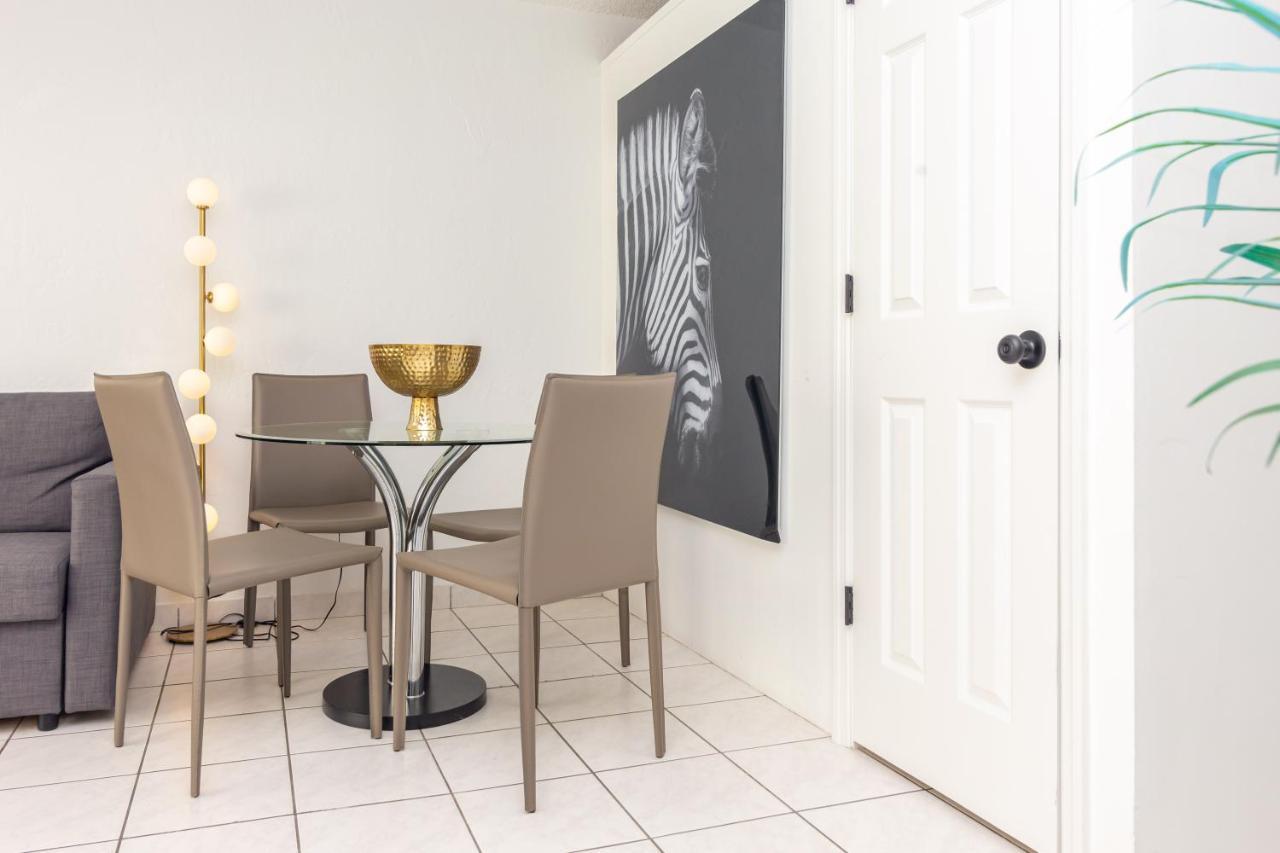 מיאמי Two Bedroom Apartment - With Parking & Balcony - Heart Of Wynwood מראה חיצוני תמונה